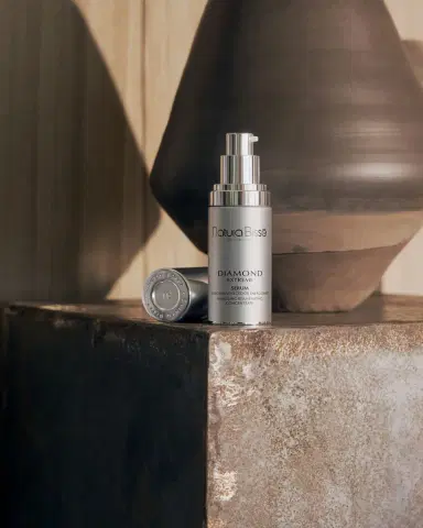 Natura Bissé Diamond Extreme Serum, 1.4 oz. | Thumbnail 3 Natura Bissé Diamond Extreme Serum, 1.4 oz. | Thumbnail 3