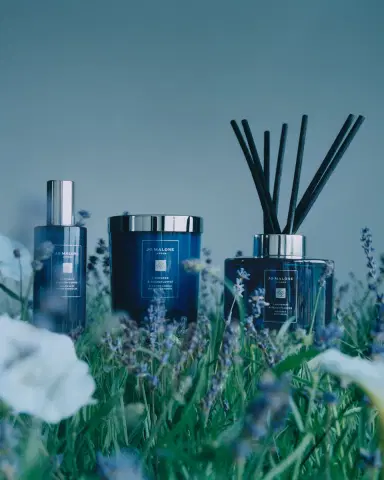 Jo Malone London 7 oz. Lavender & Moonflower Home Candle | Thumbnail 3 Jo Malone London 7 oz. Lavender & Moonflower Home Candle | Thumbnail 3