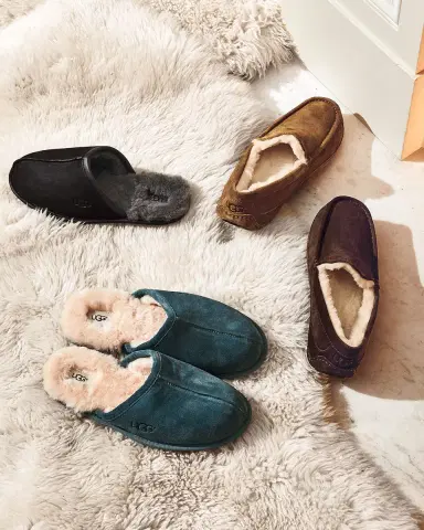 UGG Men 's Ascot Suede Slippers | Thumbnail 4 UGG Men 's Ascot Suede Slippers | Thumbnail 4