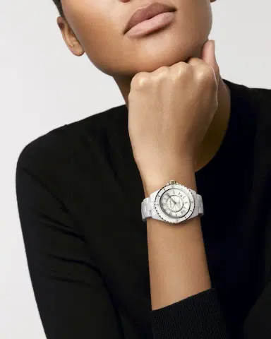 Chanel J12 WATCH CALIBER 12.1, 38 MM | Thumbnail 2 Chanel J12 WATCH CALIBER 12.1, 38 MM | Thumbnail 2