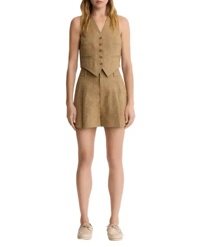Mid-Rise Pleated Shorts Mid-Rise Pleated Shorts
