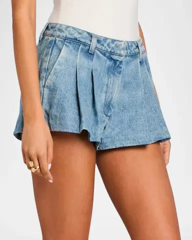 Retrofête Zayna Pleated Denim Shorts | Thumbnail 4 Retrofête Zayna Pleated Denim Shorts | Thumbnail 4