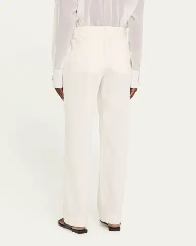 Toteme Slant-Pocket Pleated Straight-Leg Cotton Trousers | Thumbnail 3 Toteme Slant-Pocket Pleated Straight-Leg Cotton Trousers | Thumbnail 3