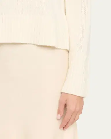 Lisa Yang Sony Cashmere Shrunken Crewneck Sweater | Thumbnail 5 Lisa Yang Sony Cashmere Shrunken Crewneck Sweater | Thumbnail 5