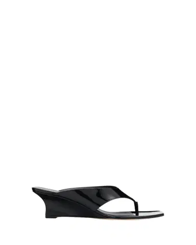 Stuart Weitzman 0mm Vinnie Patent Leather Thong Sandals | Thumbnail 1 Stuart Weitzman 0mm Vinnie Patent Leather Thong Sandals | Thumbnail 1