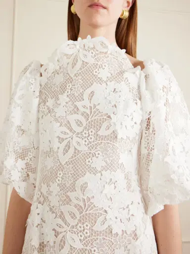 Oscar de la Renta Off-the-shoulder Embroidered Lace Gown | Thumbnail 4 Oscar de la Renta Off-the-shoulder Embroidered Lace Gown | Thumbnail 4
