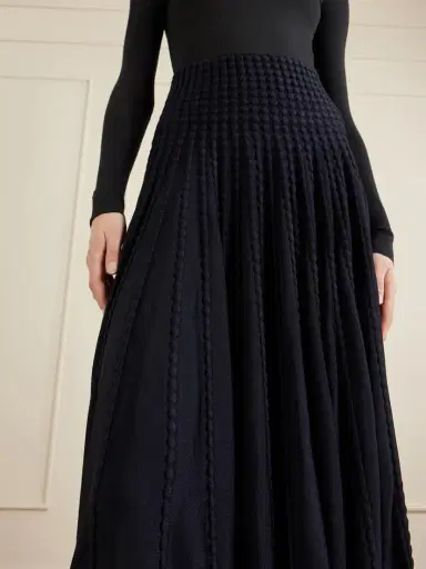 Alaïa Textured Knitted Midi Skirt | Thumbnail 4 Alaïa Textured Knitted Midi Skirt | Thumbnail 4