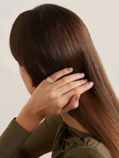 David Yurman Mini Chevron 18-karat Gold Diamond Pinky Ring | Thumbnail 2 David Yurman Mini Chevron 18-karat Gold Diamond Pinky Ring | Thumbnail 2