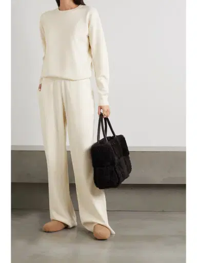 Olivia von Halle Carmel Silk And Cashmere-blend Sweatshirt And Track Pants Set | Thumbnail 3 Olivia von Halle Carmel Silk And Cashmere-blend Sweatshirt And Track Pants Set | Thumbnail 3