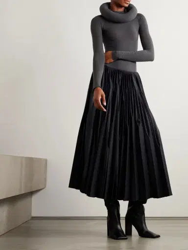 Alaïa Pleated Wool Midi Skirt | Thumbnail 2 Alaïa Pleated Wool Midi Skirt | Thumbnail 2