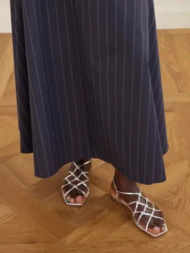 aeyde Anisa Leather Flat Sandals | Thumbnail 2 aeyde Anisa Leather Flat Sandals | Thumbnail 2
