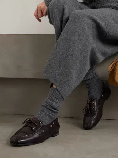 Lisa Yang Zera Ribbed Cashmere Socks | Thumbnail 2 Lisa Yang Zera Ribbed Cashmere Socks | Thumbnail 2
