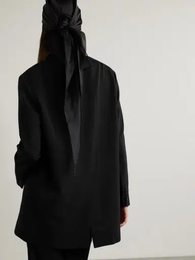 The Row Obine Crepe Blazer | Thumbnail 4 The Row Obine Crepe Blazer | Thumbnail 4