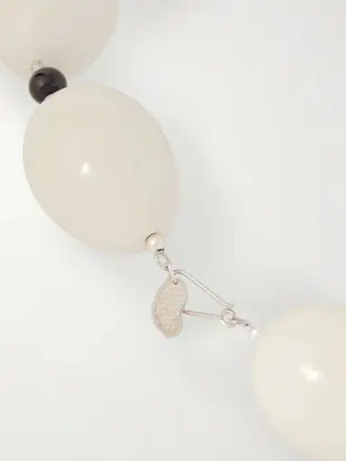 Gohar World Host Egg Silver, Porcelain And Quartz Necklace | Thumbnail 3 Gohar World Host Egg Silver, Porcelain And Quartz Necklace | Thumbnail 3
