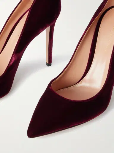 Gianvito Rossi Gianvito 105 Velvet Pumps | Thumbnail 4 Gianvito Rossi Gianvito 105 Velvet Pumps | Thumbnail 4