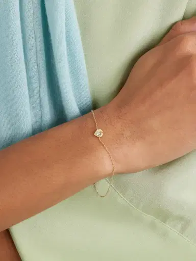 STONE AND STRAND Tie The Knot 10-karat Gold Diamond Bracelet | Thumbnail 2 STONE AND STRAND Tie The Knot 10-karat Gold Diamond Bracelet | Thumbnail 2