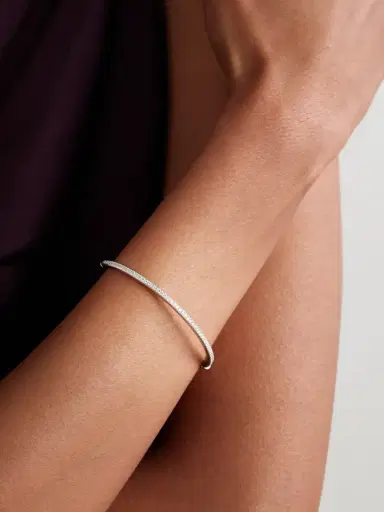 De Beers London Db Classic 18-karat White Gold Diamond Bangle | Thumbnail 2 De Beers London Db Classic 18-karat White Gold Diamond Bangle | Thumbnail 2