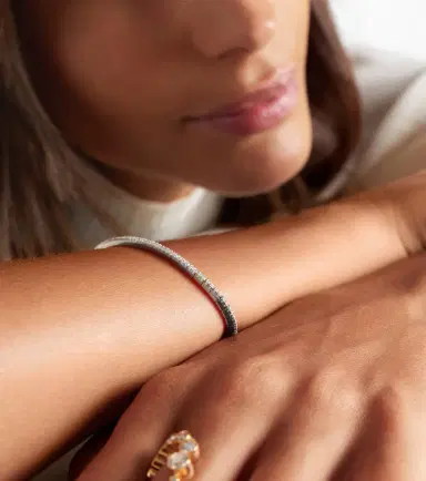 Bucherer Fine Jewellery Stretchy 18kt white gold bracelet with diamonds | Thumbnail 3 Bucherer Fine Jewellery Stretchy 18kt white gold bracelet with diamonds | Thumbnail 3