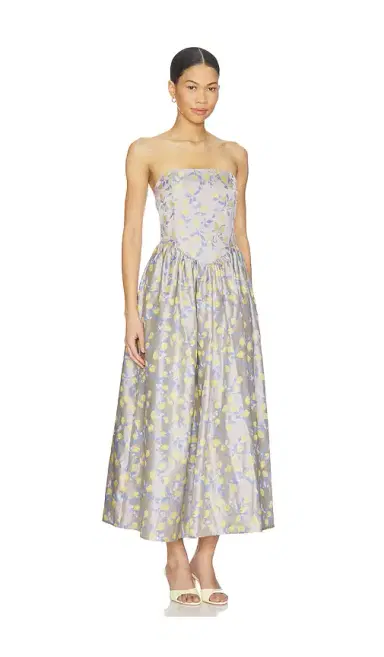 Curaae by Elliatt Annie Maxi Dress | Thumbnail 3 Curaae by Elliatt Annie Maxi Dress | Thumbnail 3
