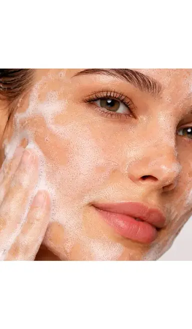 Verso Skincare Daily Facial Cleanser | Thumbnail 5 Verso Skincare Daily Facial Cleanser | Thumbnail 5