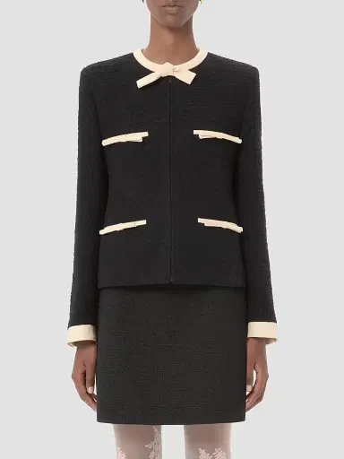 Valentino Garavani Women's Plain Wool Tweed Jacket | Thumbnail 3 Valentino Garavani Women's Plain Wool Tweed Jacket | Thumbnail 3