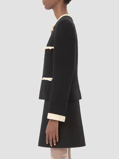 Valentino Garavani Women's Plain Wool Tweed Jacket | Thumbnail 4 Valentino Garavani Women's Plain Wool Tweed Jacket | Thumbnail 4