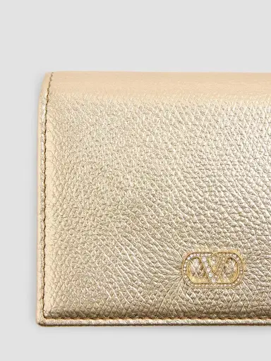 Valentino Garavani Women's VLogo Signature Wallet in Laminated Grainy Calfskin with Jewel Logo - Gold Crystal | Thumbnail 3 Valentino Garavani Women's VLogo Signature Wallet in Laminated Grainy Calfskin with Jewel Logo - Gold Crystal | Thumbnail 3