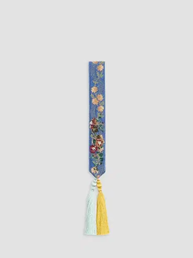 Valentino Garavani Women's Embroidered Viscose Bandeau Scarf | Thumbnail 3 Valentino Garavani Women's Embroidered Viscose Bandeau Scarf | Thumbnail 3