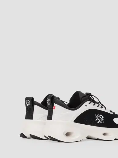 Loewe Men's X ON Cloudsolo Low-Top Sneakers - Black Eggshell - Size 7 | Thumbnail 5 Loewe Men's X ON Cloudsolo Low-Top Sneakers - Black Eggshell - Size 7 | Thumbnail 5