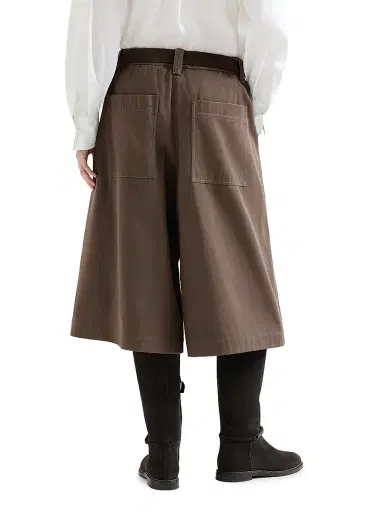 Brunello Cucinelli Women's Couture Cotton Gabardine Long Bermuda Shorts with Monili | Thumbnail 3 Brunello Cucinelli Women's Couture Cotton Gabardine Long Bermuda Shorts with Monili | Thumbnail 3