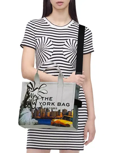 Marc Jacobs Women's The City Tote Bag - New York City | Thumbnail 2 Marc Jacobs Women's The City Tote Bag - New York City | Thumbnail 2