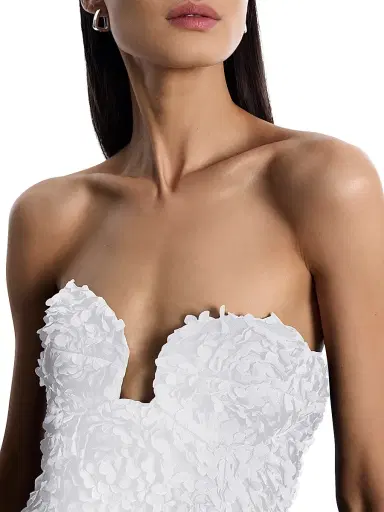 BCBGMAXAZRIA Women's Strapless 3D Floral Minidress - White | Thumbnail 6 BCBGMAXAZRIA Women's Strapless 3D Floral Minidress - White | Thumbnail 6