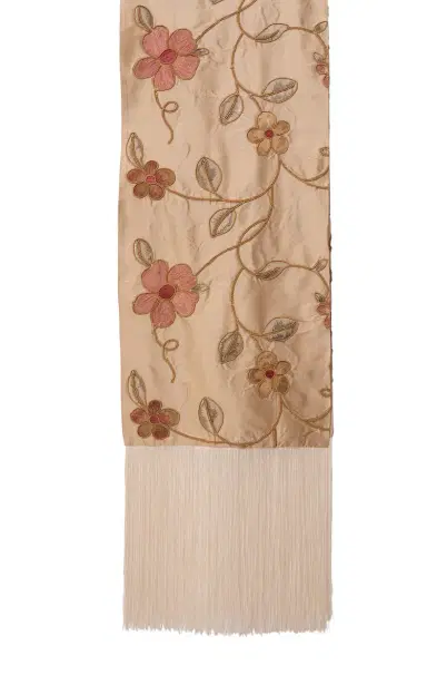 Mélisse The Summer Shawl In Embroidered Silk | Thumbnail 5 Mélisse The Summer Shawl In Embroidered Silk | Thumbnail 5