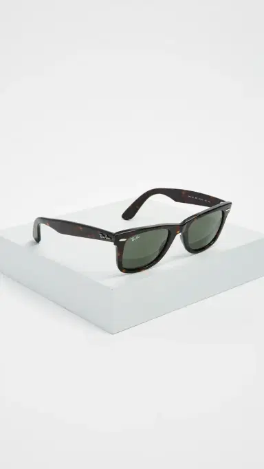 Ray-Ban Original Wayfarer Sunglasses Tortoise/Green One Size | Thumbnail 6 Ray-Ban Original Wayfarer Sunglasses Tortoise/Green One Size | Thumbnail 6