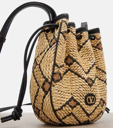 Valentino Garavani VLogo Mini raffia bucket bag | Thumbnail 3 Valentino Garavani VLogo Mini raffia bucket bag | Thumbnail 3