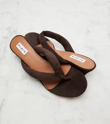 Alaïa Alaïa Suede thong sandals | Thumbnail 2 Alaïa Alaïa Suede thong sandals | Thumbnail 2