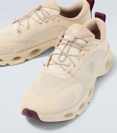Loewe x On Cloudsolo sneakers | Thumbnail 4 Loewe x On Cloudsolo sneakers | Thumbnail 4
