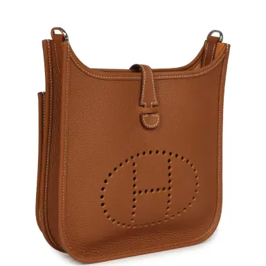 HERMÈS Hermes Evelyne 23 Gold Clemence Palladium Hardware | Thumbnail 2 HERMÈS Hermes Evelyne 23 Gold Clemence Palladium Hardware | Thumbnail 2