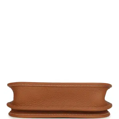 HERMÈS Hermes Evelyne 23 Gold Clemence Palladium Hardware | Thumbnail 6 HERMÈS Hermes Evelyne 23 Gold Clemence Palladium Hardware | Thumbnail 6