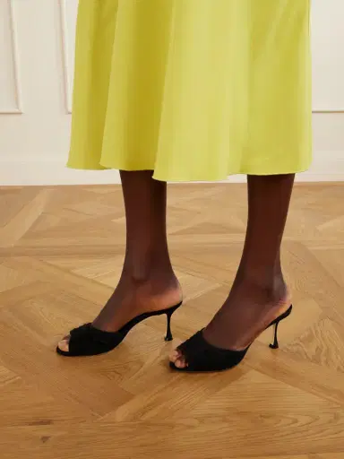 Manolo Blahnik Pirua 70 Suede Mules | Thumbnail 2 Manolo Blahnik Pirua 70 Suede Mules | Thumbnail 2
