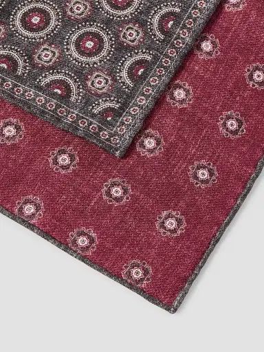 Brunello Cucinelli Men's Silk Pocket Square with Medallion Design - Anthracite | Thumbnail 2 Brunello Cucinelli Men's Silk Pocket Square with Medallion Design - Anthracite | Thumbnail 2