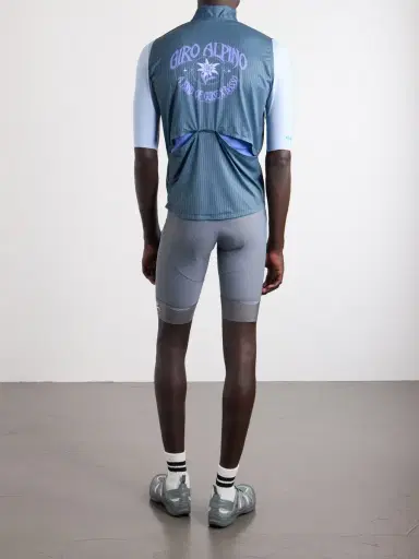 A Kind Of Guise Basso Giro Alpino Logo-Print Shell Cycling Gilet - Men | Thumbnail 4 A Kind Of Guise Basso Giro Alpino Logo-Print Shell Cycling Gilet - Men | Thumbnail 4