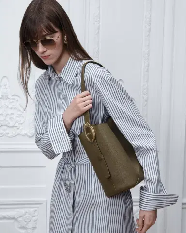 Dior Medium Dior Médaillon Bucket Bag | Thumbnail 2 Dior Medium Dior Médaillon Bucket Bag | Thumbnail 2