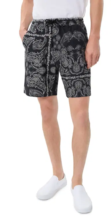 Les Deux Paisley Shorts 7 Tap hoe Black | Thumbnail 1 Les Deux Paisley Shorts 7 Tap hoe Black | Thumbnail 1