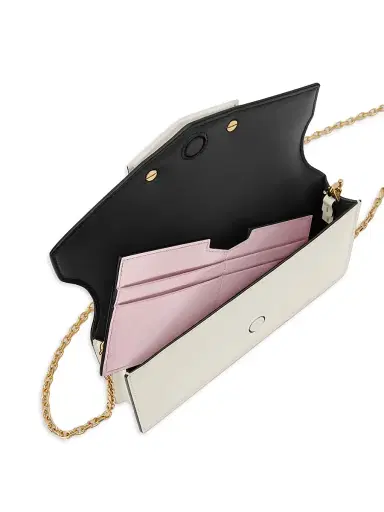 Givenchy Women's Antigona Wallet with Chain in Box Leather | Thumbnail 4 Givenchy Women's Antigona Wallet with Chain in Box Leather | Thumbnail 4