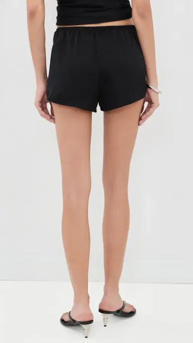 Lioness Bare Shorts Noir | Thumbnail 3 Lioness Bare Shorts Noir | Thumbnail 3