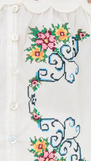 Moon River Scallop Floral Embroidered Top | Thumbnail 6 Moon River Scallop Floral Embroidered Top | Thumbnail 6