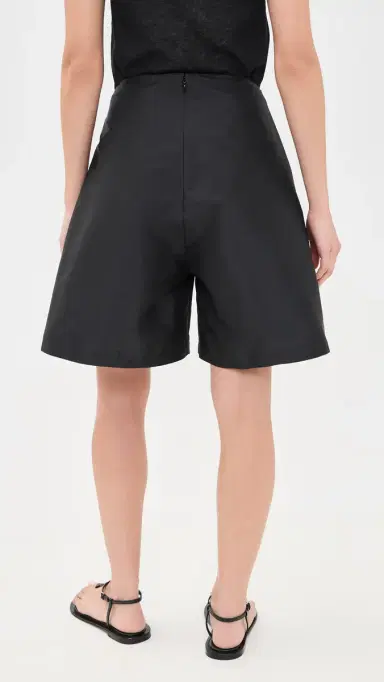 CHAN LUU Techno Taffeta Long Shorts Black 3 | Thumbnail 3 CHAN LUU Techno Taffeta Long Shorts Black 3 | Thumbnail 3