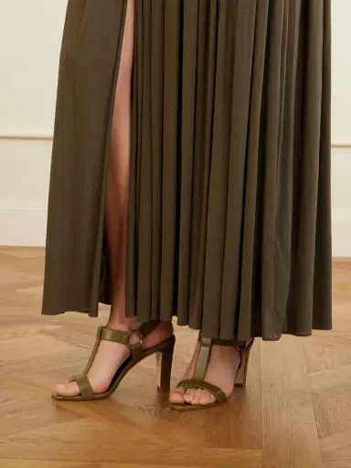Manolo Blahnik Miona 90 Leather Sandals | Thumbnail 2 Manolo Blahnik Miona 90 Leather Sandals | Thumbnail 2
