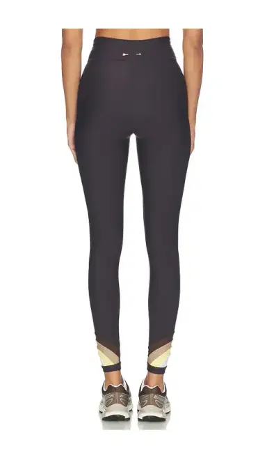 The Upside Kefi 25in Midi Pant | Thumbnail 4 The Upside Kefi 25in Midi Pant | Thumbnail 4